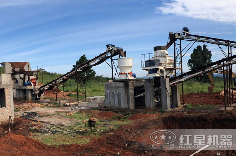 時產100噸砂石廠現場用VSI8518制砂機 時產100噸砂石廠現場用VSI8518制砂機